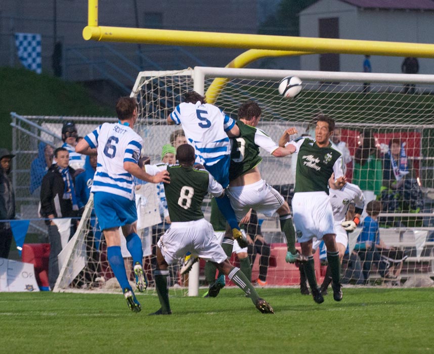 Pumas-vs-Portland-174-05-21-2011-by-Mike-Bay-A