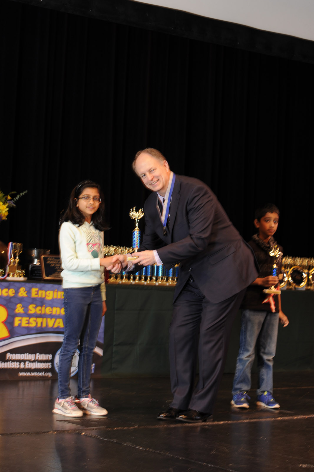 Science Fair 2016-04-02 by Mike Bay D3S  207