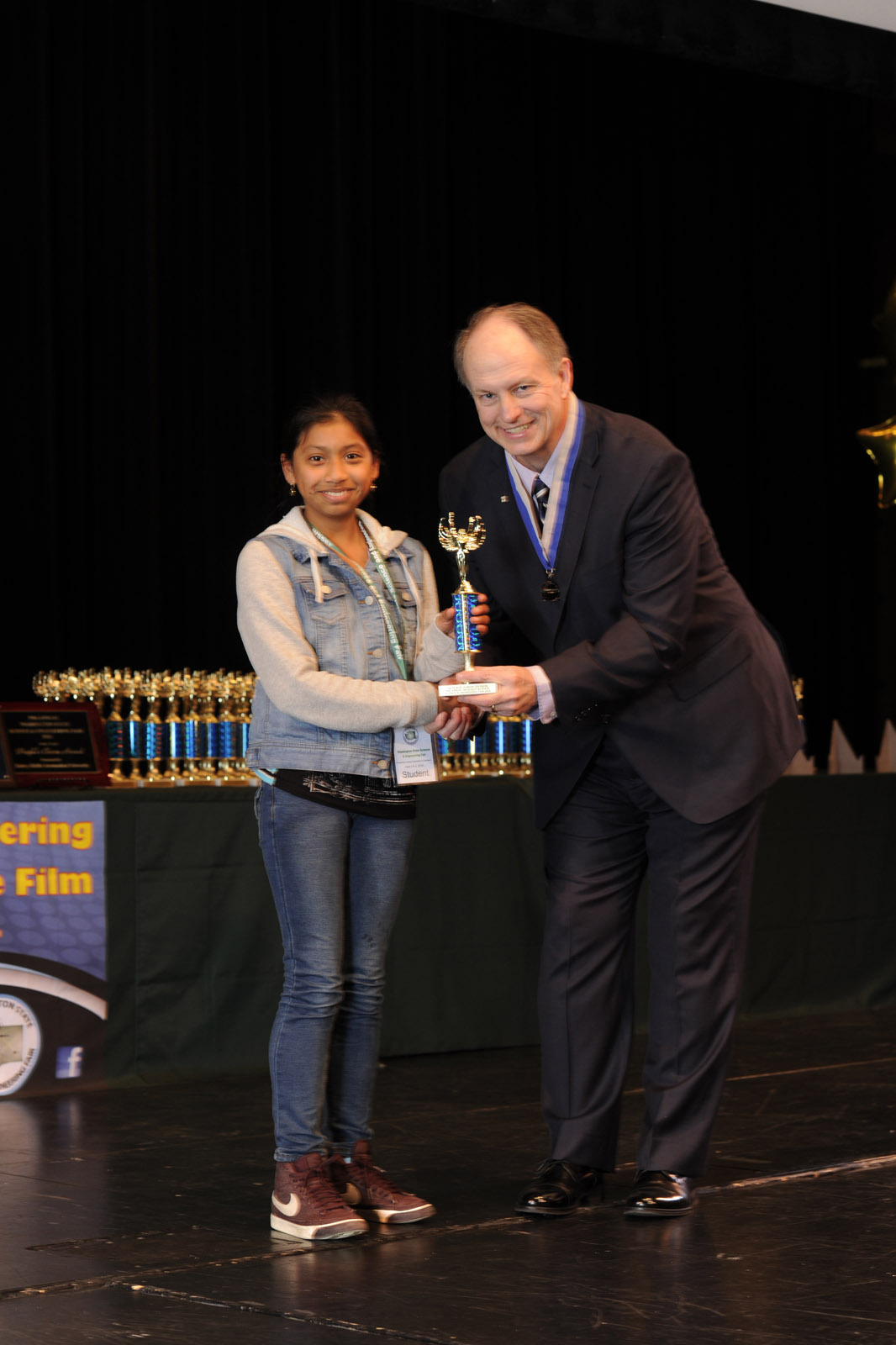 Science Fair 2016-04-02 by Mike Bay D3S  231