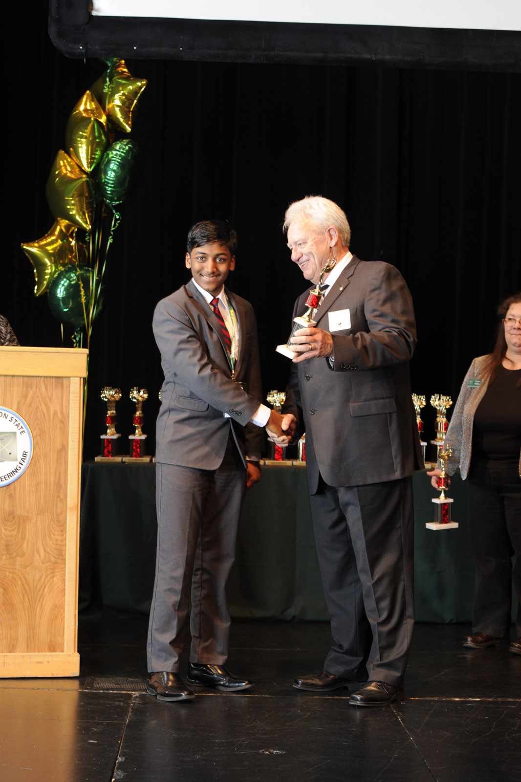 Science Fair 2016-04-02 by Mike Bay D3S  450