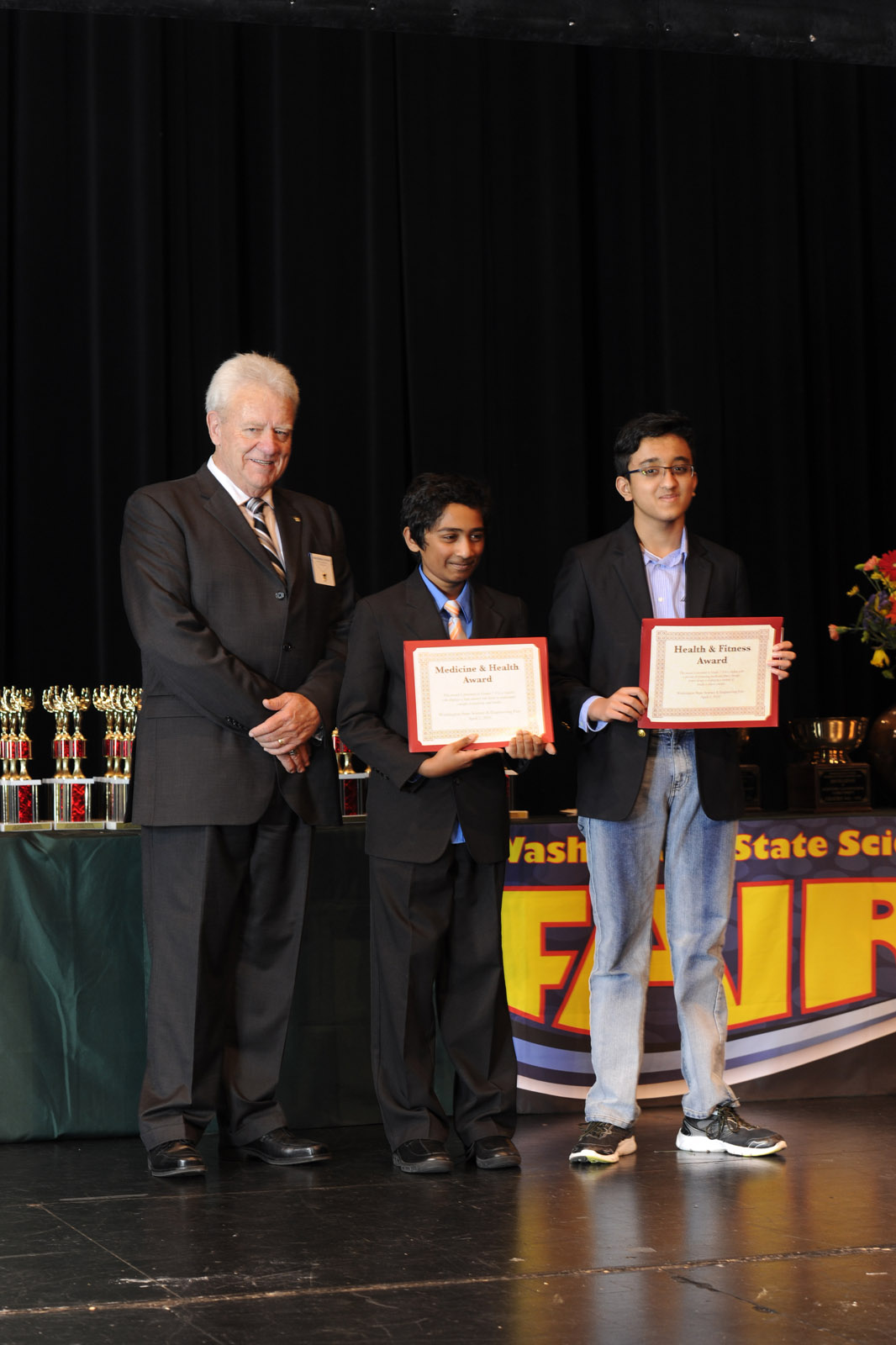 Science Fair 2016-04-02 by Mike Bay D3S  555